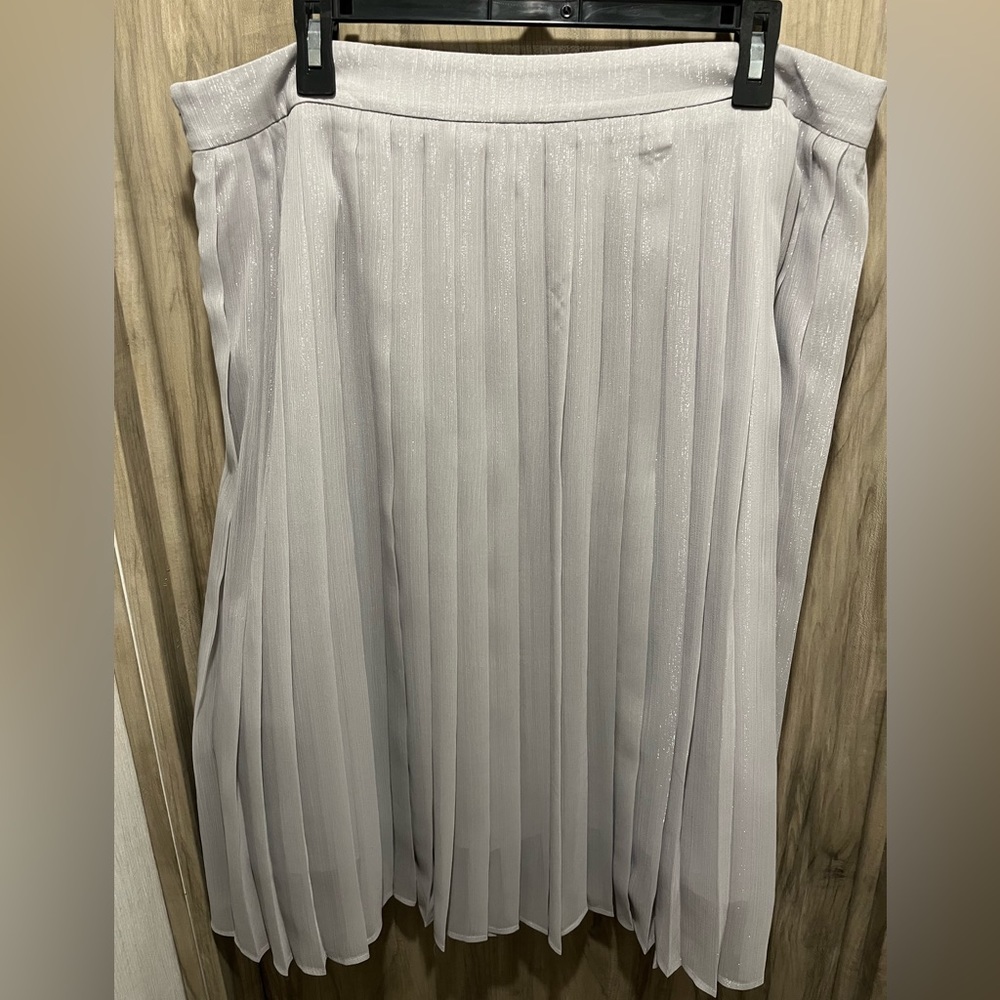 Ann Taylor pleated midi skirt.